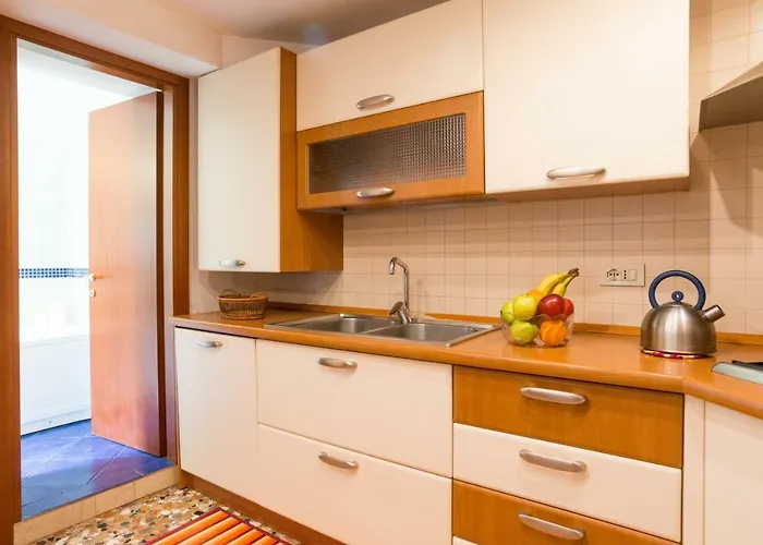 In The House Apartman *